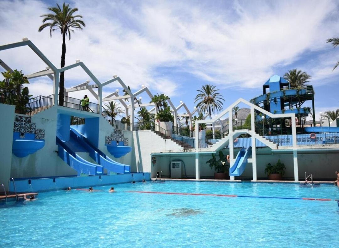 El Estudio De La Playa Benalbeach Holidays Paradise Benalmádena Esterno foto